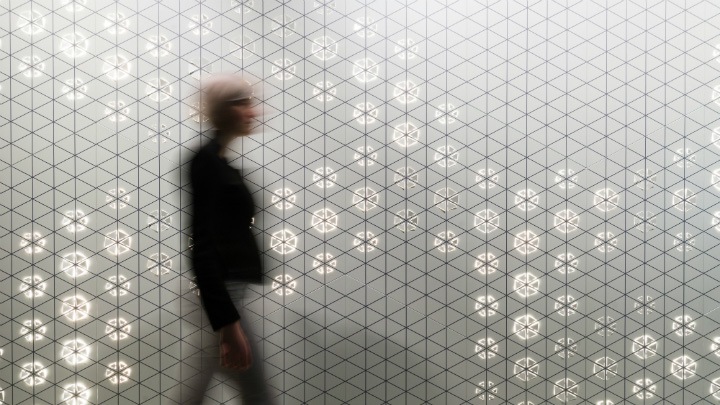 Luminous patterns fra Philips Lighting tilbyr en rekke alternativer for lysdesigner, innbefattet denne tøffe grafiske lyseffekten