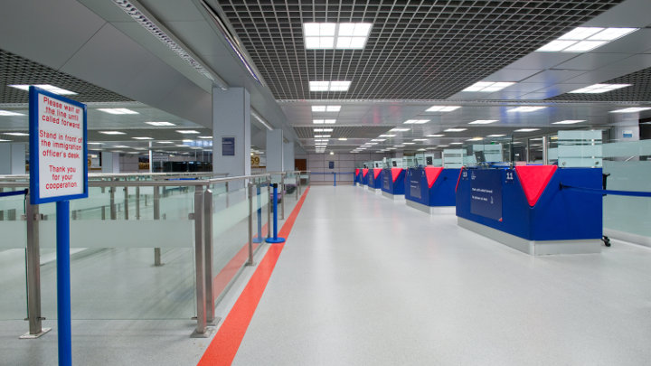  Terminal 2 ved Manchester lufthavn er belyst med Philips Lighting