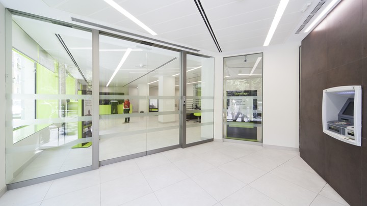bilde av Philips UV-C-armaturer for bankvesen