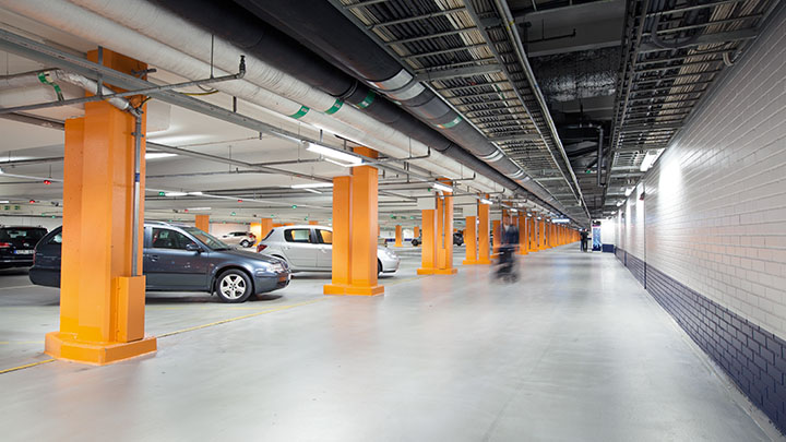 Philips Lightings GreenParking-belysning for parkeringsplasser gir rask avkastning på investeringen og reduserer både energiforbruket og kostnadene.