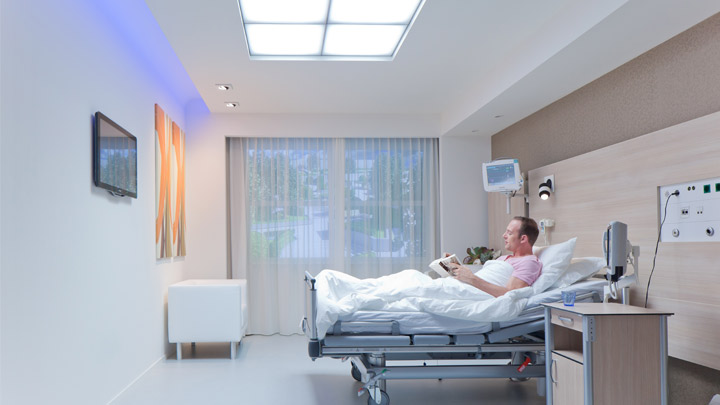 HealWell fra Philips Lighting er et komplett system for pasientrombelysning som gir en bedre pasientopplevelse